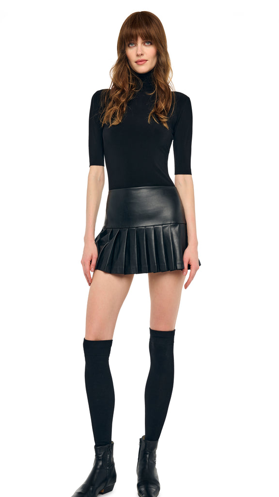 PLEATED PICKLEBALL SKIRT – Black – Norma Kamali