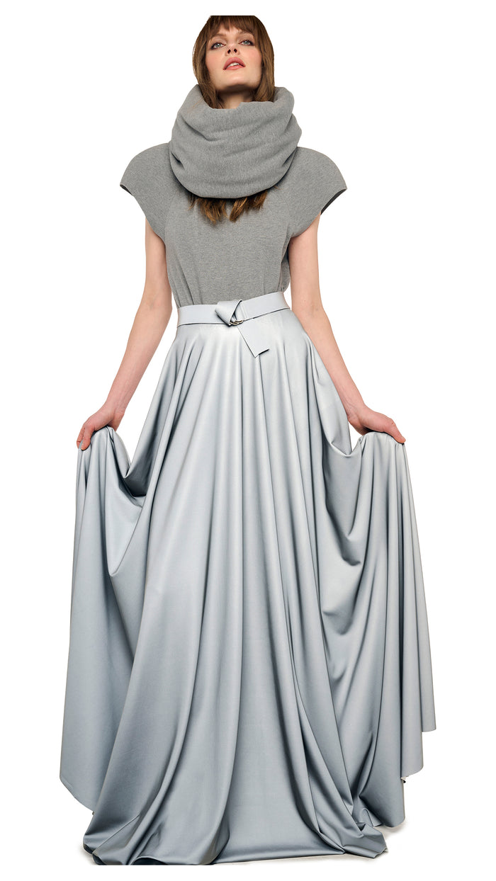 FLARED SKIRT TO FLOOR #1