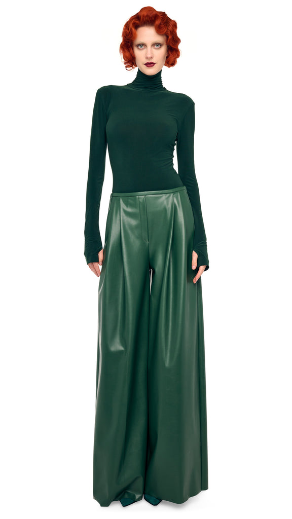 SLIM FIT LONG SLEEVE TURTLE TOP – Dark Emerald – Norma Kamali
