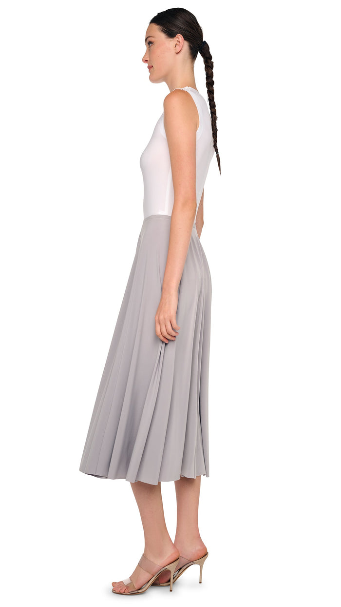 FLARED SKIRT TO MIDCALF #2