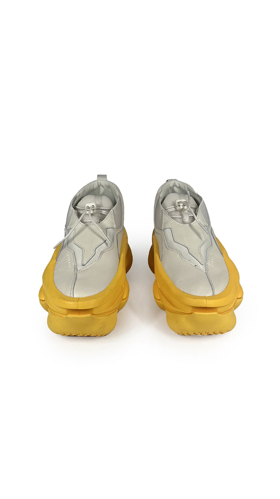 PYER MOSS SSENSE EXCLUSIVE SCULPT SNEAKER – Grey/Yellow – Norma Kamali