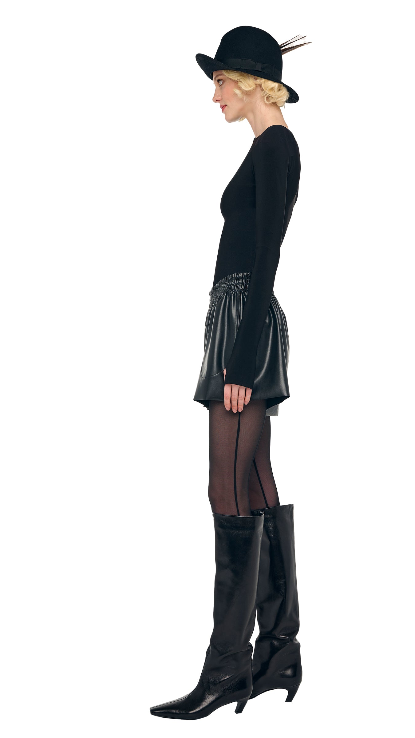 NORMA KAMALI ショルダーパッド　肩パッド　長袖　トップス　ブラック Norma Kamali Women's Shoulder Pad Long Sleeve Crew Top