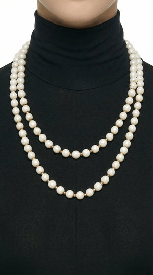 WHITE BEADED NECKLACE #2 Thumbnail