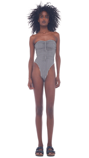 SLINKY MARISSA #1 Thumbnail